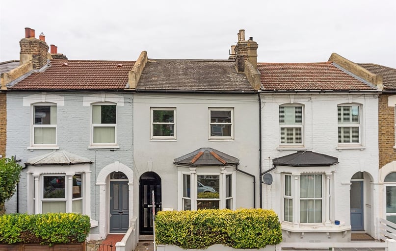 Lanvanor Road, Nunhead, London - Image 1